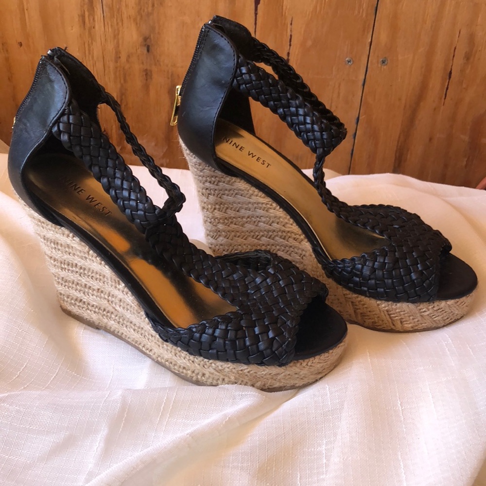 Nine West woven wedges - Picture 2 of 5